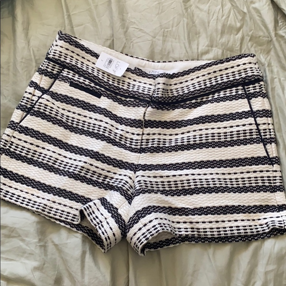 AT LOFT Riveria short